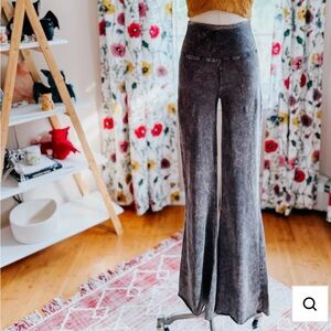 Verona acid wash flares